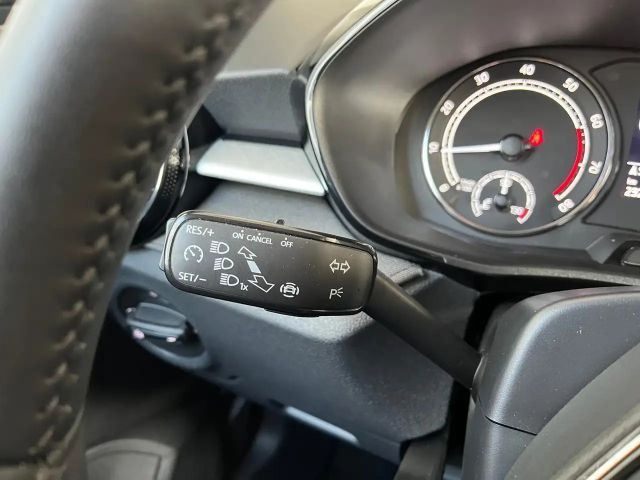 Skoda Fabia 1.0 TSI Tour