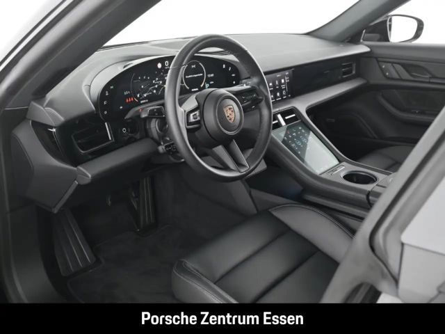 Porsche Taycan Abstand. Luftfederung, Bose,OnBoard 22KW