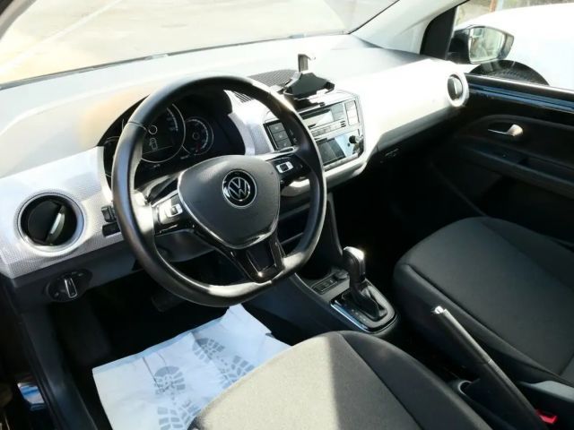 Volkswagen e-up! Plus Style