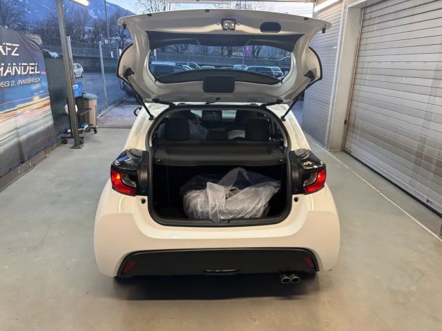 Toyota Yaris Active Hybride