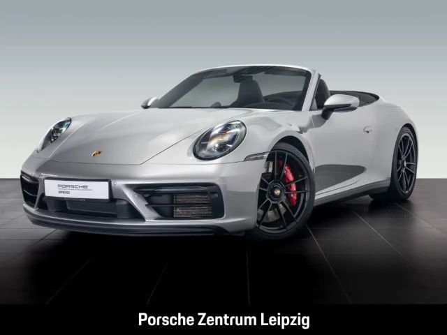 Porsche 992 Cabrio Carrera GTS