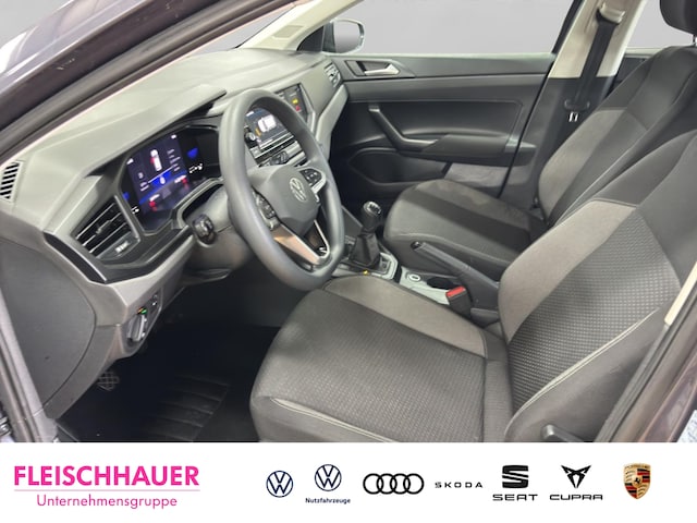 Volkswagen Polo VI 1.0 Klima Einparkhilfe vo.-hi. Sitzheizung