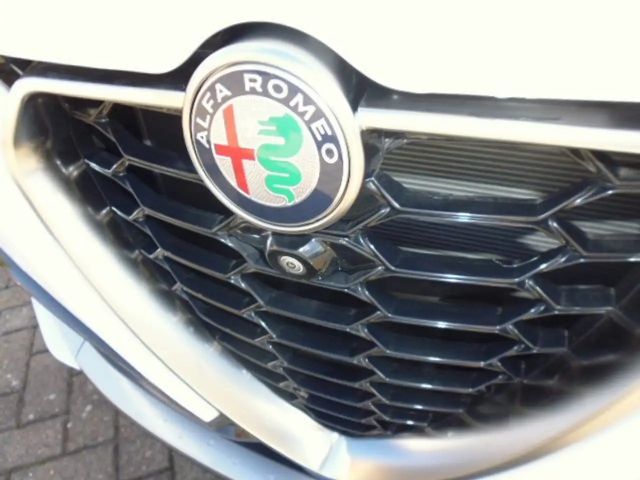 Alfa Romeo Tonale Hybrid TI