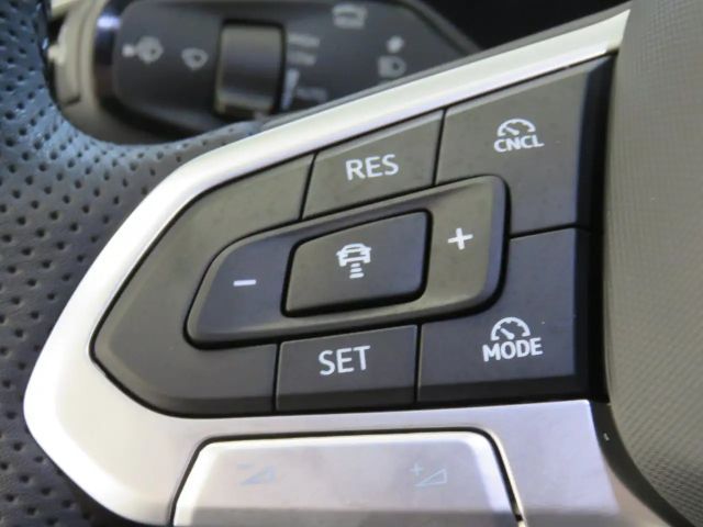 Volkswagen Tiguan DSG R-Line