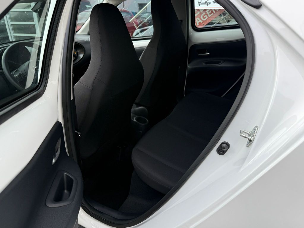 Toyota Aygo X 5-deurs Basis