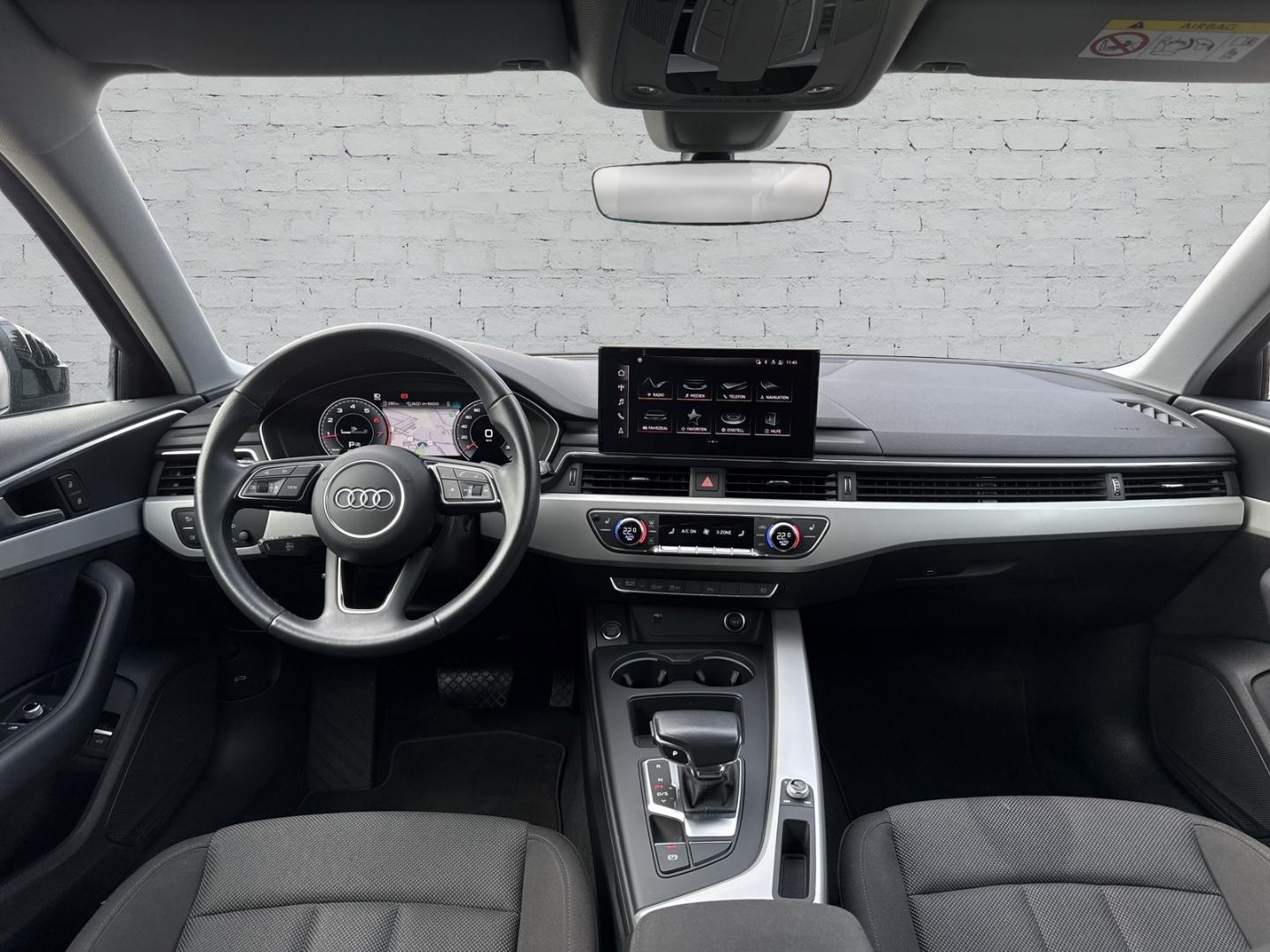 Audi A4 40 TFSI Avant S-Tronic