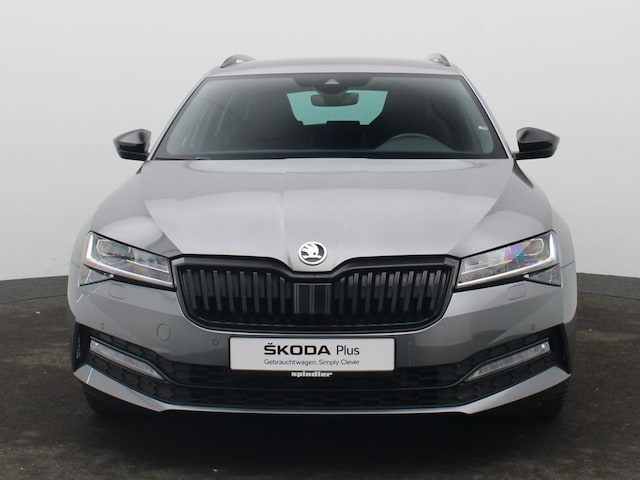 Skoda Superb 2.0 TDI Combi Sportline