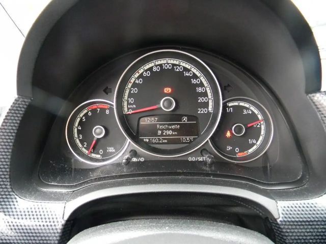 Volkswagen up! Move Move up!