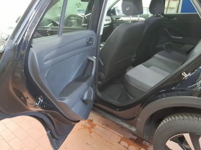 Volkswagen T-Roc 1.5 TSI DSG Move