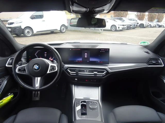 BMW 320 320i M-Sport Touring