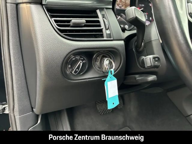 Porsche Macan Luftfederung 20-Zoll Rückfahrkamera LED