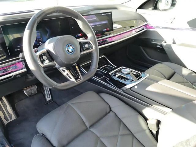 BMW i7 M-Sport Sedan