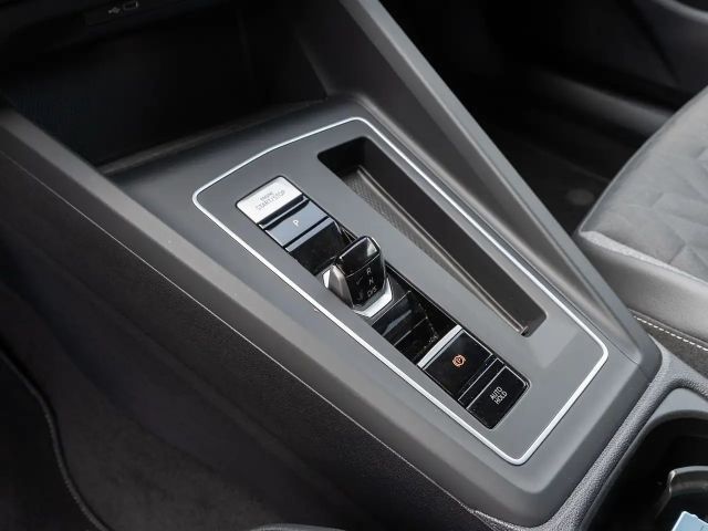 Volkswagen Golf 2.0 TDI DSG Variant