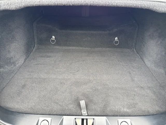 Ferrari Roma *Embleme*Navi*PDC*Klima*Leder*