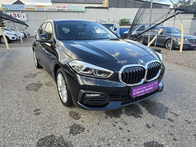BMW 120 120d Sedan xDrive