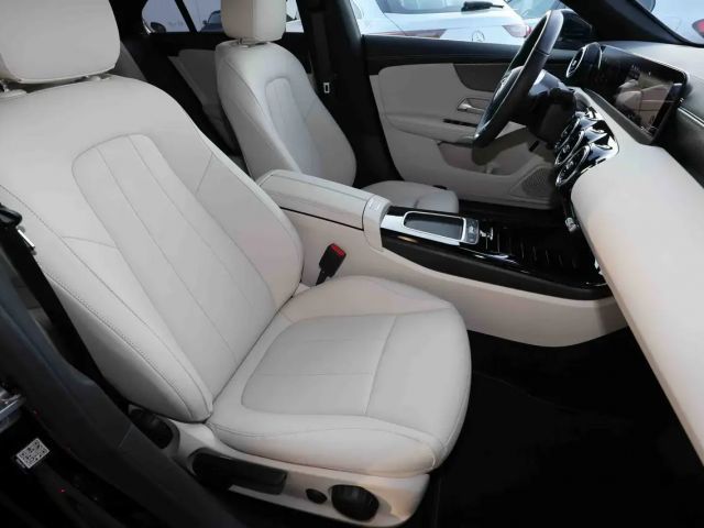 Mercedes-Benz CLA 180 Coupé