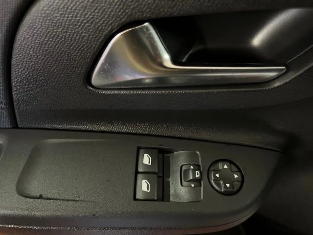 Opel Corsa F 1.2 Facelift+SpurH