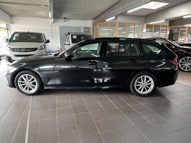BMW 318 318d Touring