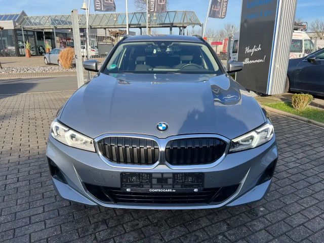 BMW 320 320d Touring xDrive