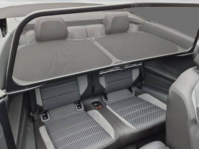 Volkswagen T-Roc 1.5 TSI Cabriolet DSG R-Line