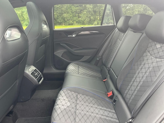 Volkswagen Passat DSG R-Line Variant