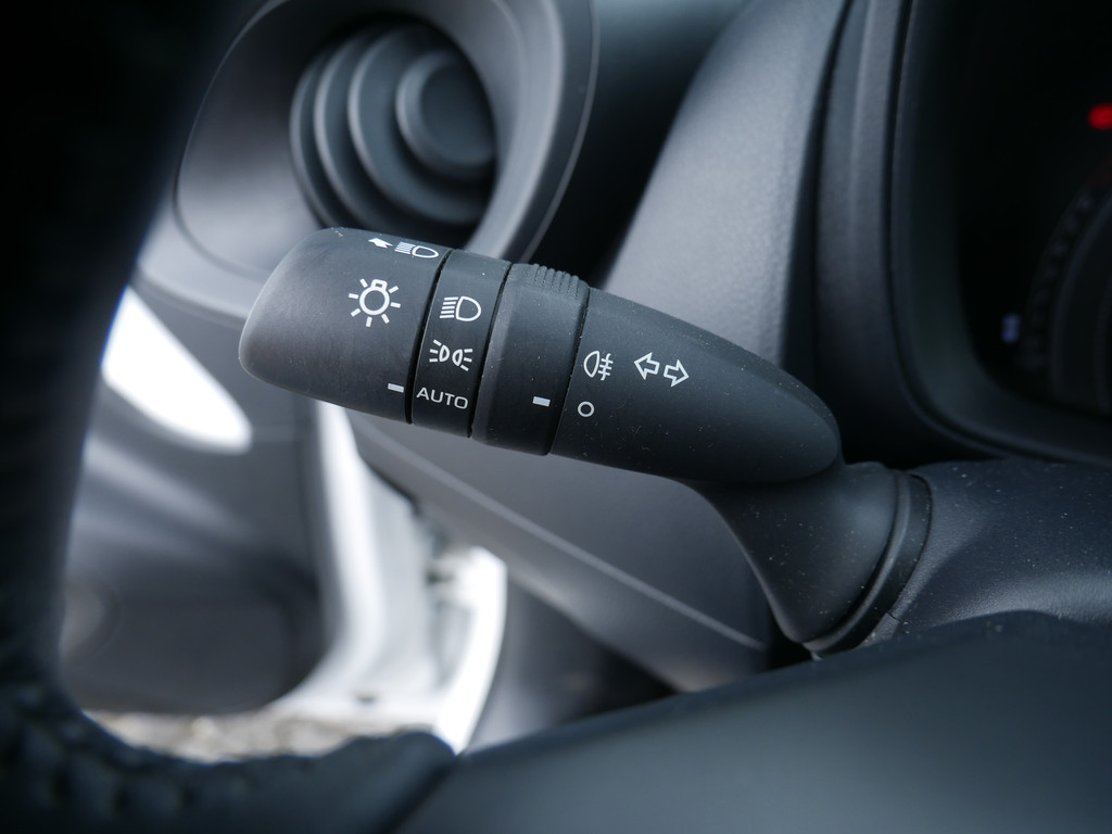 Toyota Aygo X 5-deurs Basis