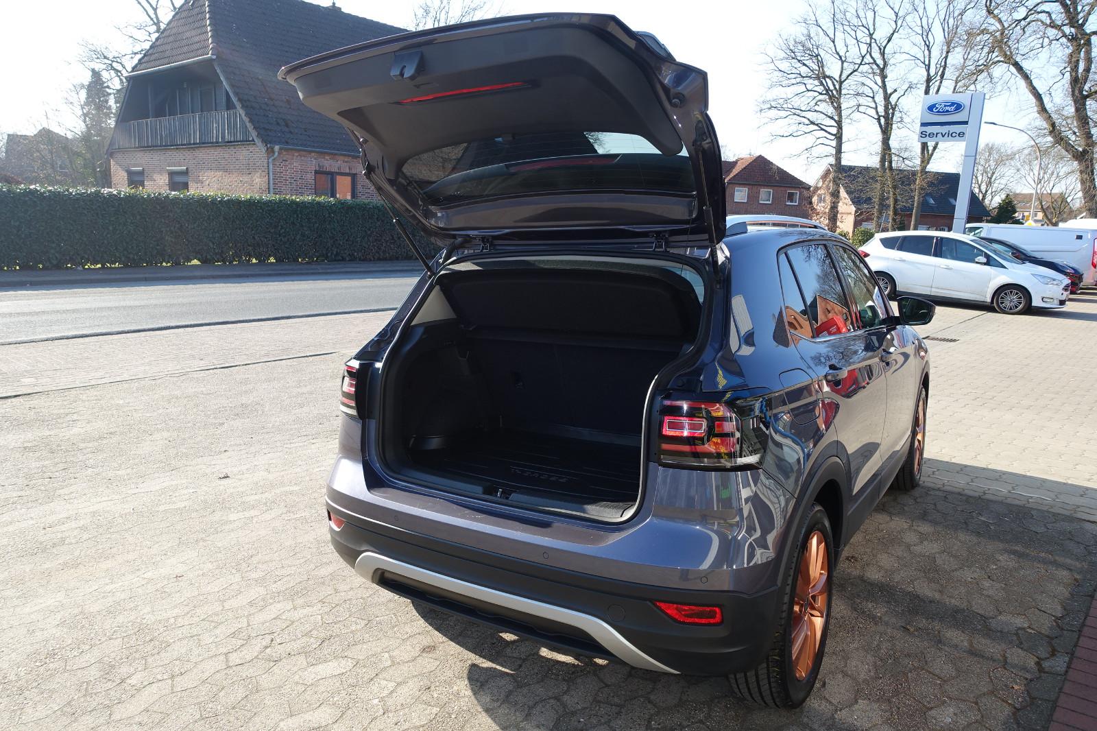 Volkswagen T-Cross Style