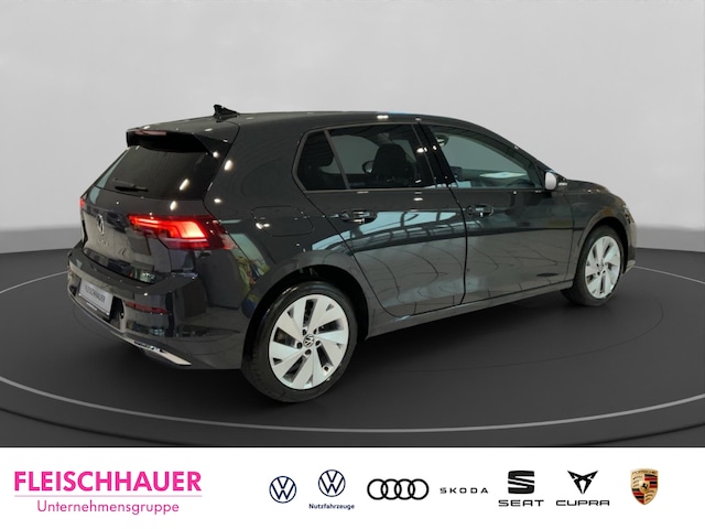 Volkswagen Golf 1.5 eTSI DSG Golf VIII