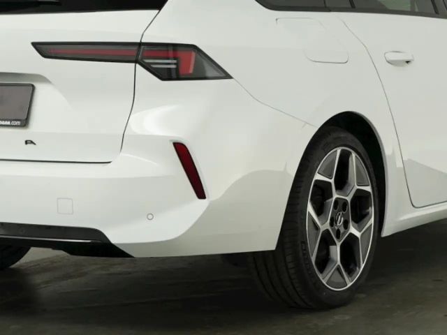 Opel Astra Sports Tourer Ultimate