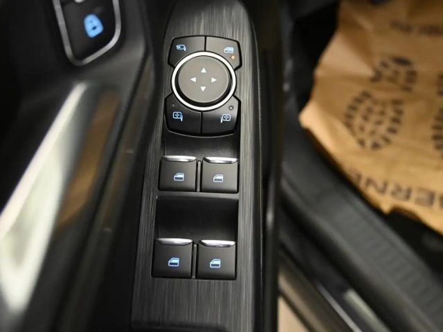 Ford Kuga Plug in Hybrid Titanium