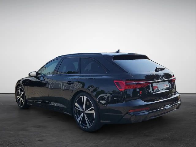 Audi S6 Avant Quattro