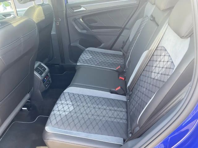 Volkswagen Tiguan 2.0 TSI R-Line Style