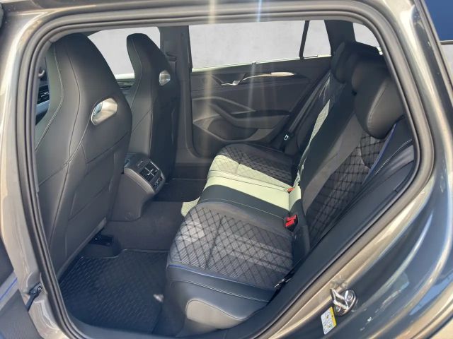 Volkswagen Passat DSG R-Line Variant