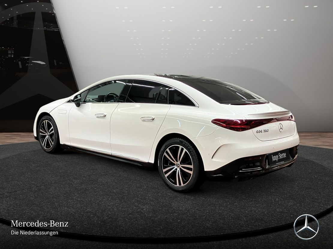 Mercedes-Benz EQE 350 Sedan
