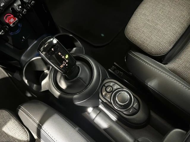 MINI Cooper ClassicTrim/Sportsitze/PDC/DAB