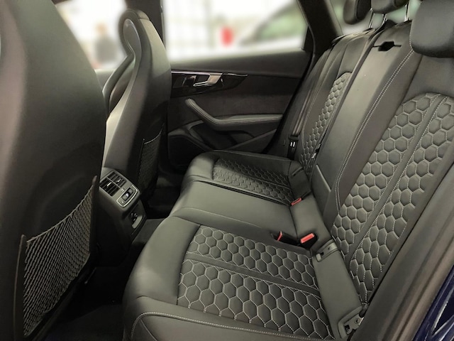 Audi RS4 Avant Quattro