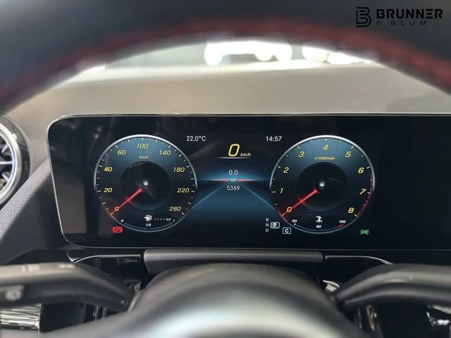 Mercedes-Benz GLA 250 4MATIC AMG Line