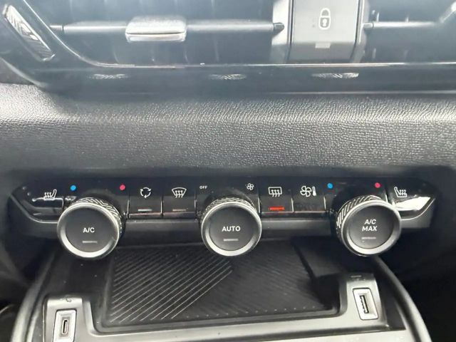 Citroën C4 PureTech Shine