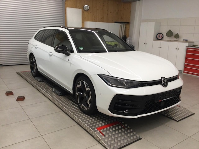 Volkswagen Passat R-Line