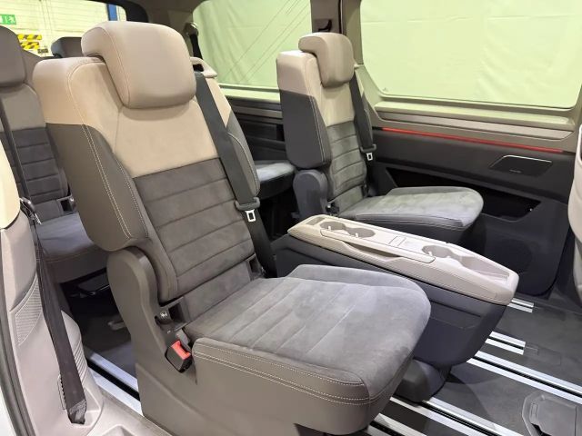 Volkswagen Multivan 2.0 TDI DSG Lang Style T7