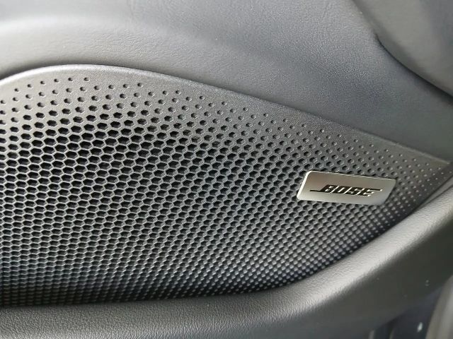 Porsche Taycan 4S Cross Turismo