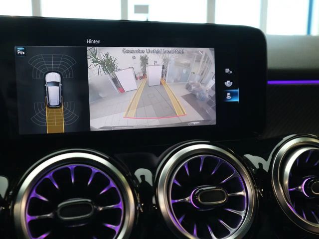 Mercedes-Benz GLB 220 AMG Line GLB 220 d