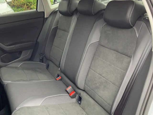 Volkswagen Polo 1.0 TSI DSG Style