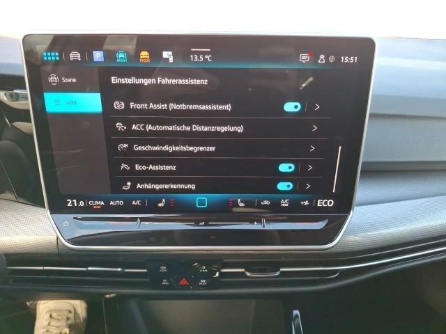 Volkswagen Golf DSG Style eHybrid