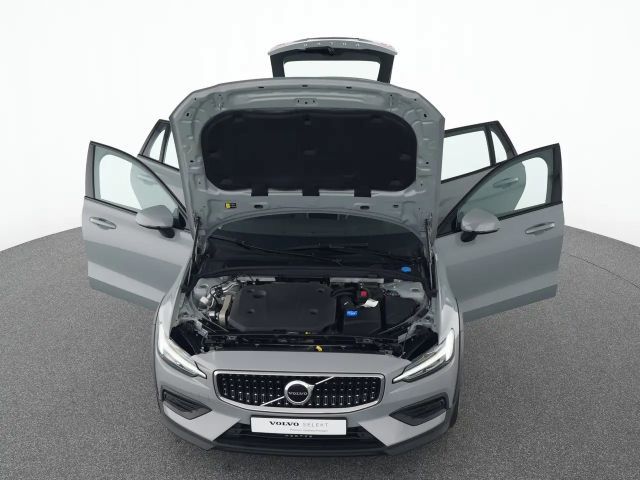 Volvo V60 AWD Plus