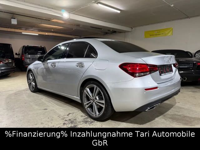 Mercedes-Benz A 180 Limousine Widescreen,Night,Pano,Burmes,19"