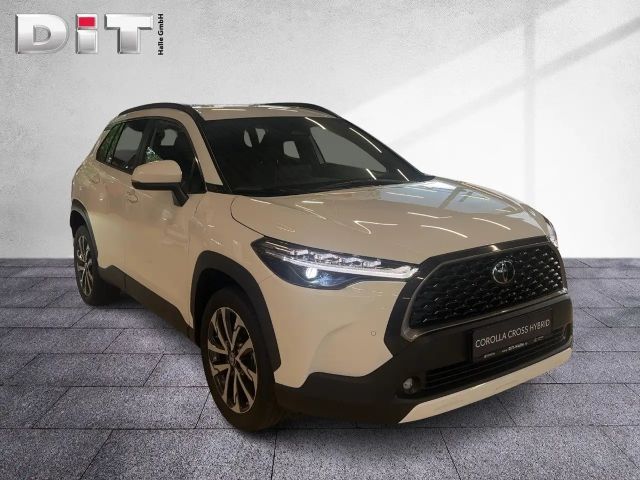 Toyota Corolla Cross 1.8 Teamplayer Klima Kamera Sitzhzg
