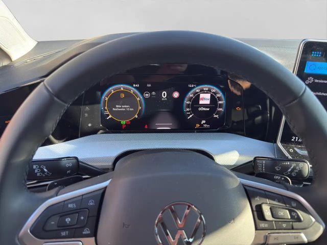 Volkswagen Golf 1.5 eTSI Golf VIII Life