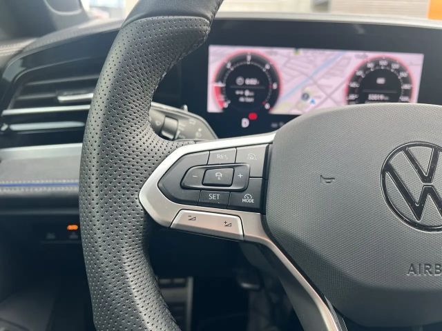 Volkswagen Passat DSG IQ.Drive R-Line Variant