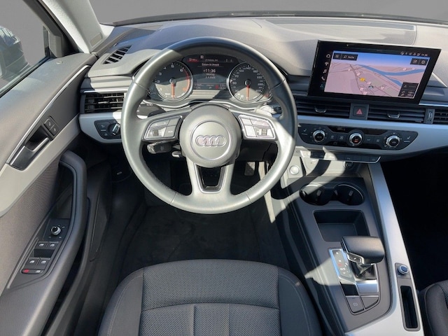 Audi A4 40 TFSI Avant S-Line S-Tronic